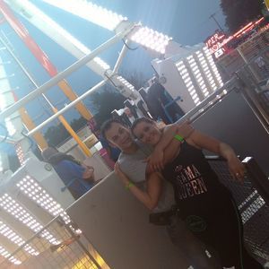 Meet your Posher, Warren